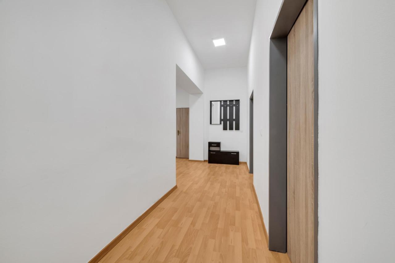 שב The Dante Apartments 1988, City Centre מראה חיצוני תמונה
